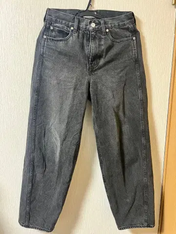 GIR. DENIM 블랙 스트레이트 데님