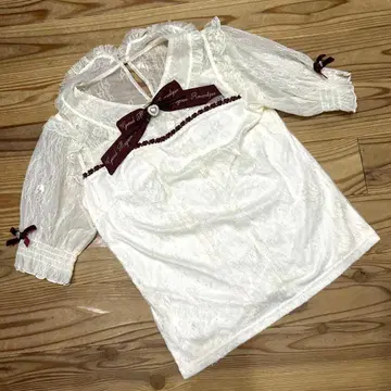 리즈리사 메시지 리본 레이스 블라우스