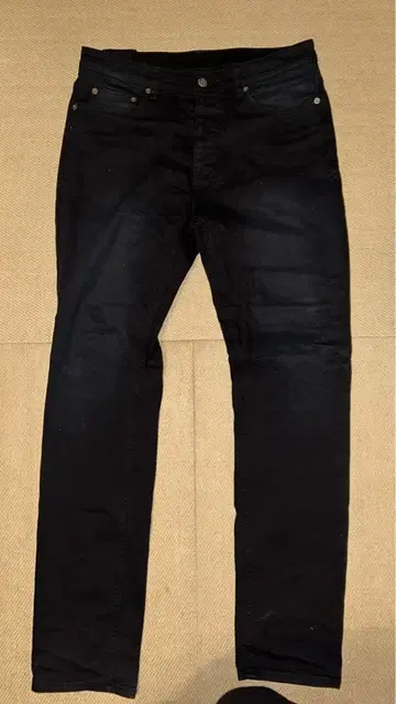 ksubi 블랙 슬림 핏 31 가격 인하 가능