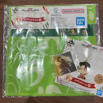 Mrs. GREEN APPLE 제일복권 메탈 참 타월 미세스