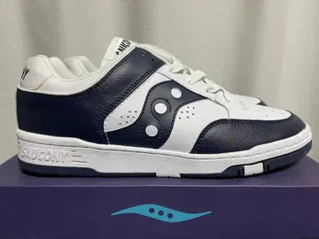 새상품 2003년 써코니 행타임 로우 28.0cm 화이트 네이비