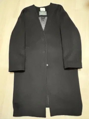 Merinos Air 블랙 롱 코트