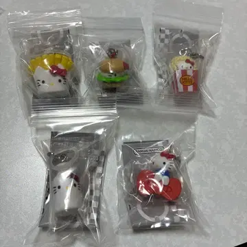 헬로키티 아메리칸 디자인 메지루시 액세서리 컴플리트