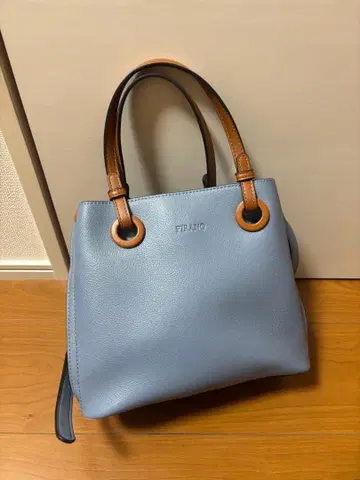 FURLA 라이트 블루 핸드백