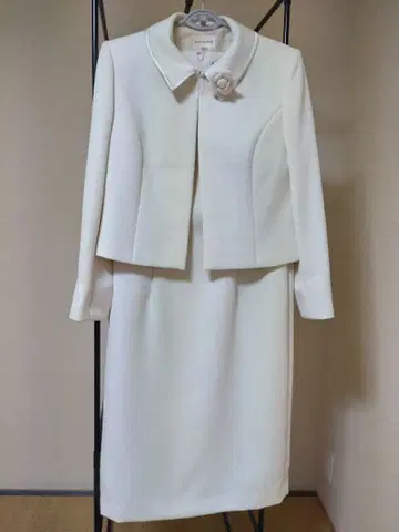 도쿄 소와르 RIFANNE 포멀 셋업 size 13호