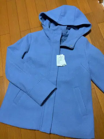 후드 부착 울 코트