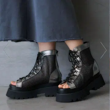 HARE 메쉬 레이스업 부츠 메탈릭