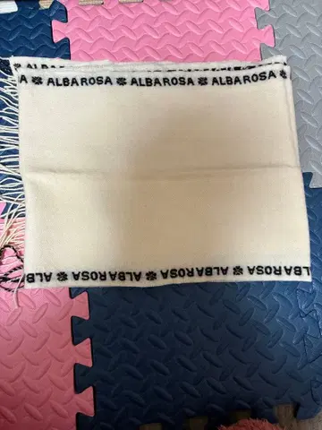 ALBAROSA 로고 아이보리 머플러