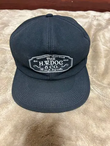 THE H.W.DOG & CO. 블랙 캡 38 달러 지폐 포함