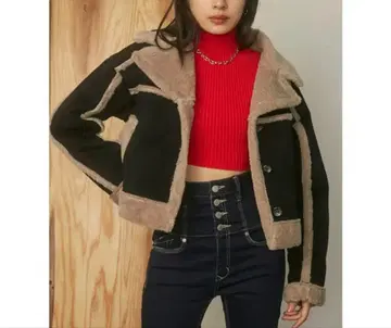 EMODA/숏 페이크 무스탕 블루종