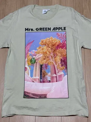 Mrs. GREEN APPLE Utopia 티셔츠 L