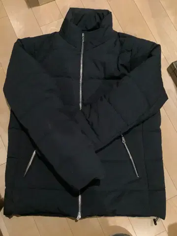 어반 리서치 다운 자켓