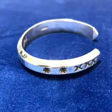 실버 CippyCrazyHorse 시피 클레이 호스 팔찌 귀중품