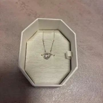 Swarovski 목걸이 Stilla 펜던트