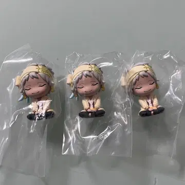 트위스티드 원더랜드 칼림 어깨 쿵 가챠가챠