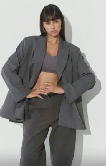 새상품 Wellness 오버 사이즈 더블 자켓 그레이 M 사이즈