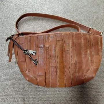 Trideep 브라운 가죽 숄더백