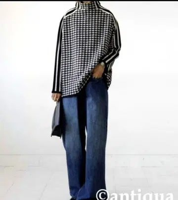 안티카 체크 무늬 긴팔 상의