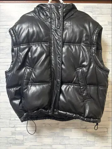 ZARA 후드 부착 블랙 다운 베스트 XS