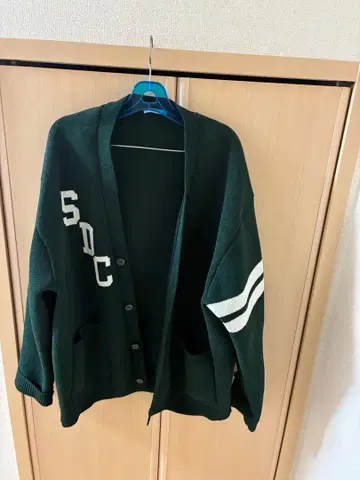 BAYFLOW 다크 그린 가디건