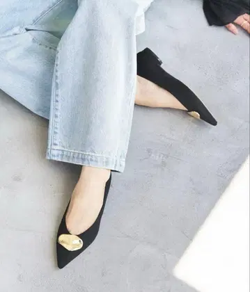 LE TALON 포인트 메탈 모티브 플랫 플랫 펌프스