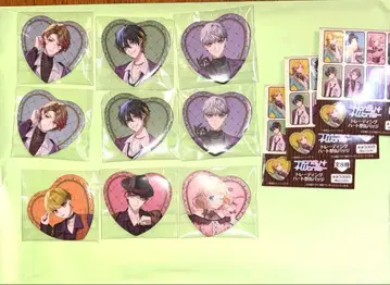 HoneyWorks 훼미리마트 트레이딩 하트형 캔뱃지