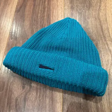 택 포함 새상품 디센던트 니트 캡 블루