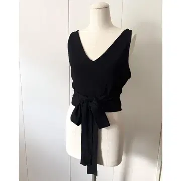 WRAPINKNOT 리본 니트 뷔스티에 베스트 블랙