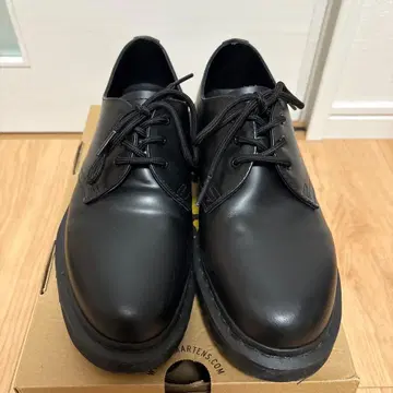 Dr. Martens 1461 MONO 3홀 슈즈 14345001