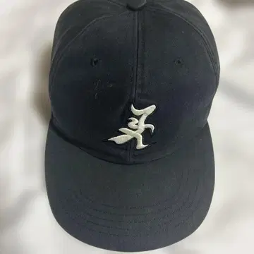 FULL-BK 블랙 캡 로고 자수