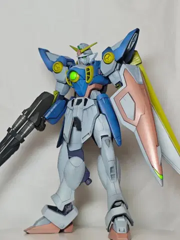 엔트리 그레이드 윙 건담 도색 완료 완성품