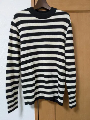 SOPHNET. 스트라이프 니트 스웨터