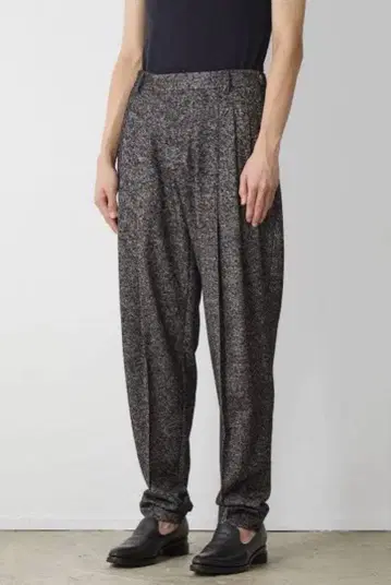 VALAADO 발라드 2턱 슬랙스