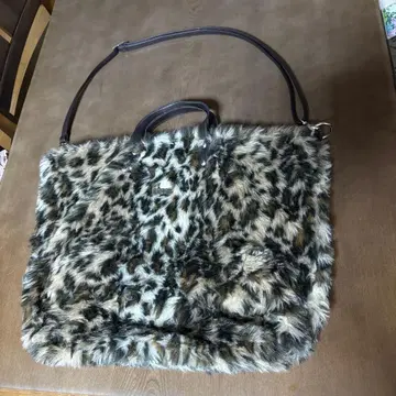 테레사 캄비 레오파드 무늬 백 중고품