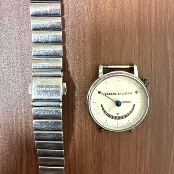 [ 한정품 ] 카반드 주카 손목시계 스노우맨 스마일 여성용