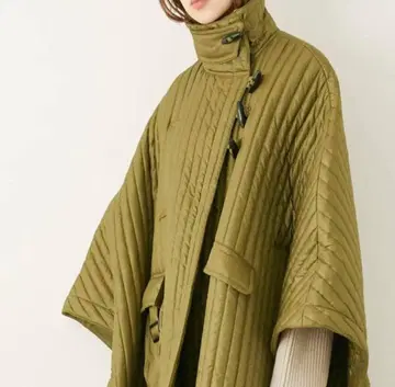 LA PEAUDE GEM 나일론 퀼팅 판초 판초