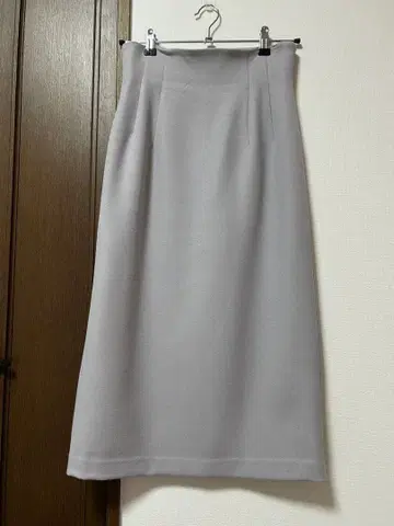 프로포션 바디 드레싱 무릎 아래 스커트