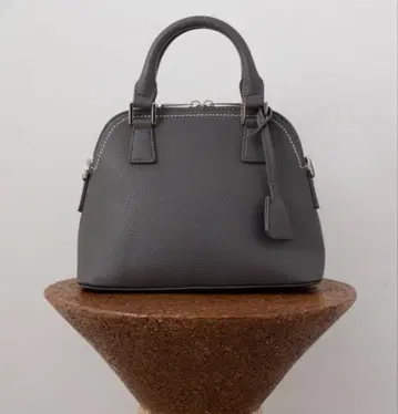 AZUL by moussy 더블 지퍼 핸드백