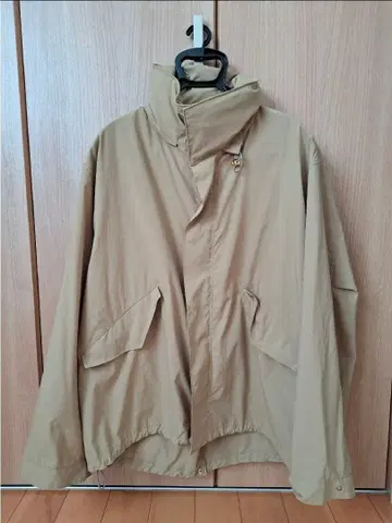 [ ES:S ] FIELD 후드티