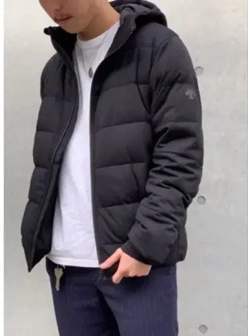 DESCENTE 데상트 니트 다운 자켓