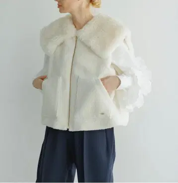 화이트 퍼 베스트 cen 센