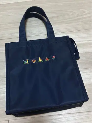 학교 페이 런치 백