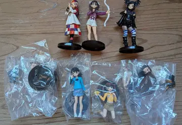 걸스 인 유니폼 피규어