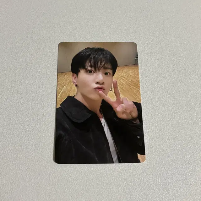 정국 이즈위 골든 앨범 미공포 포카 포토카드 방탄 bts jk