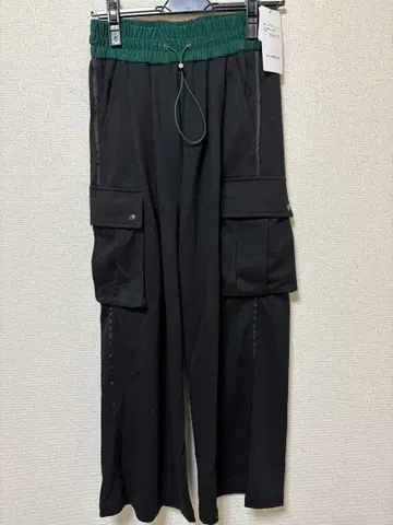 새상품 19,800엔 폴린느 브로 바이컬러 와이드 팬츠 블랙