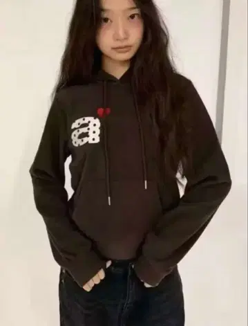 aeae 후드티 브라운