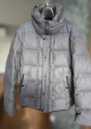 그레이 다운 자켓 M 사이즈 (차오패닉)