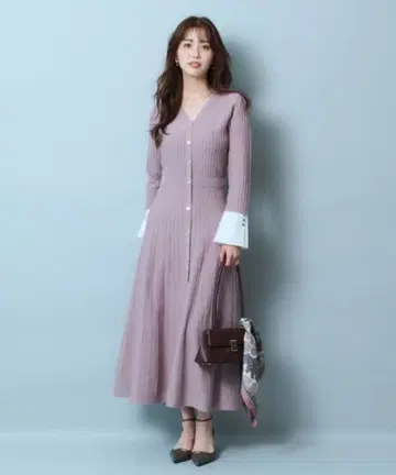 저스길리티 소매 커프스 니트 원피스