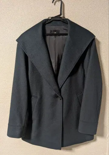 23구 울 캐시미어 비버 후드 부착 숏코트