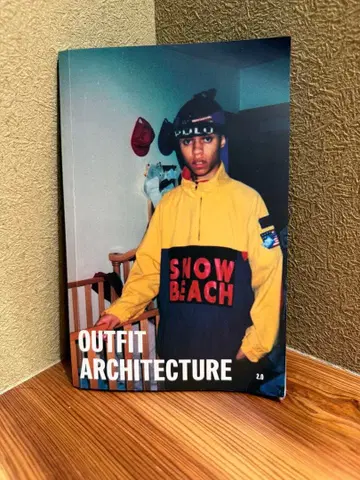 OUTFIT ARCHITECTURE